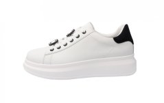 Bílo-černé sneakersy s broží